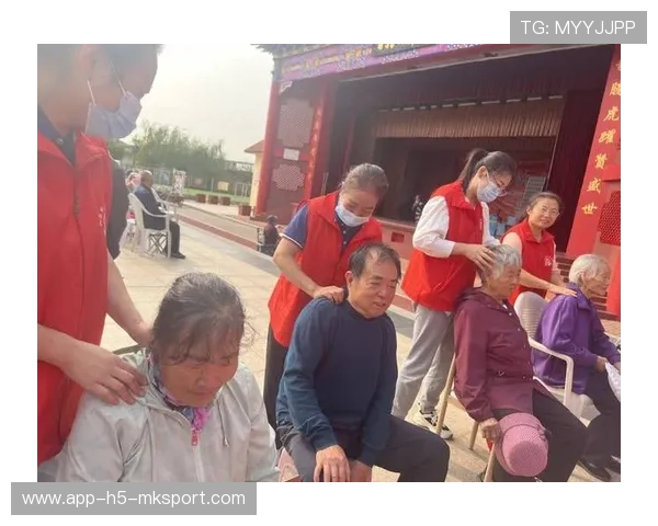 联盟鼓励俱乐部开展社区公益项目回馈社会，公益社团活动